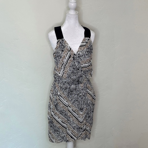 NWOT- BCBGeneration Multi Color Crisscross Strap Mini Dress with POCKETS! - Picture 1 of 14